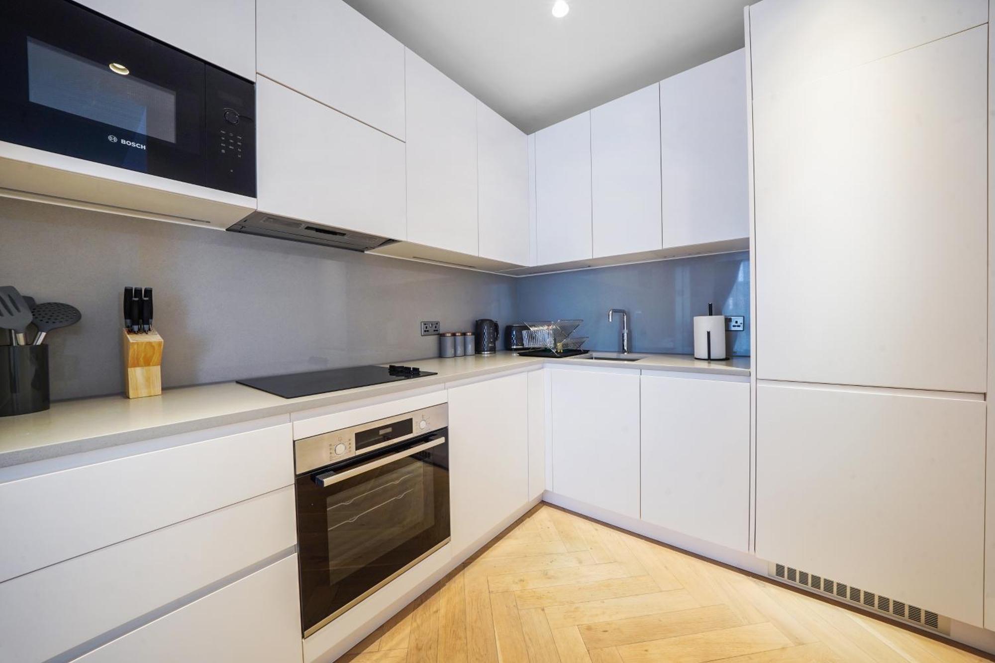 Appartamento The Zurich Apartment, 6 Beds, 15mins To London, 10mins Wembley Stadium *