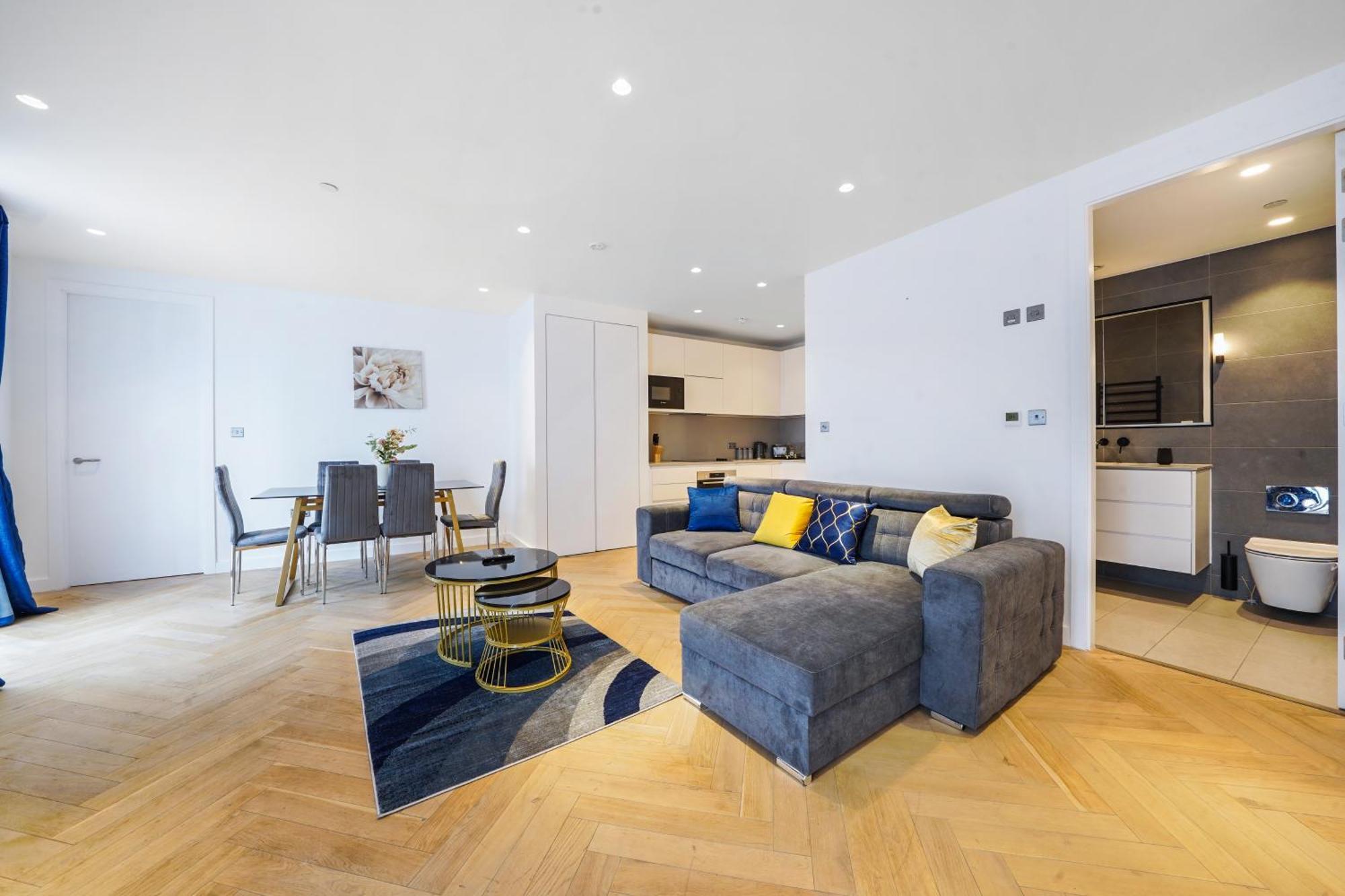 The Zurich Apartment, 6 Beds, 15mins To London, 10mins Wembley Stadium Apartament Londra